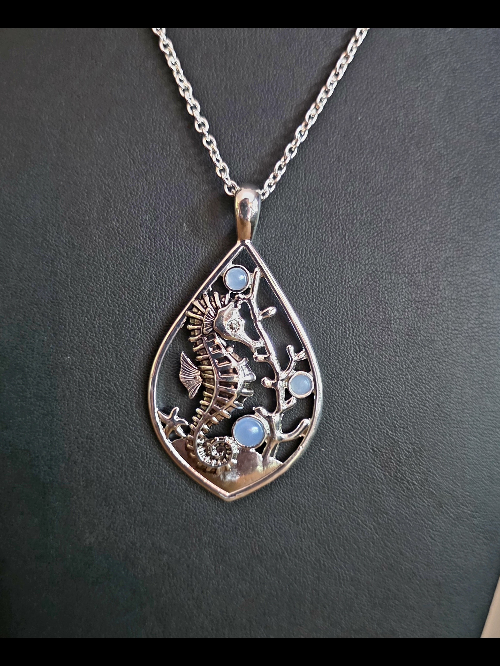 Seahorse Teardrop Silver Pendant Necklace With Light Blue Accents